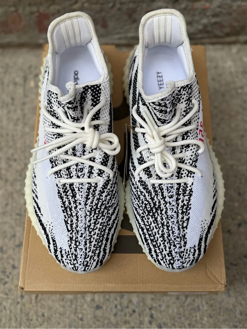 Yeezy boost 350 zebra new with tags